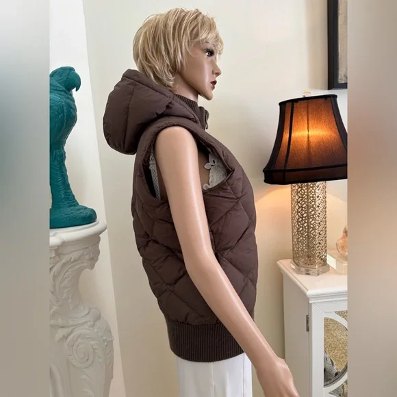 Merrell Quilted Hooded Sleeveless Vest - Brown - Picture 7 of 14